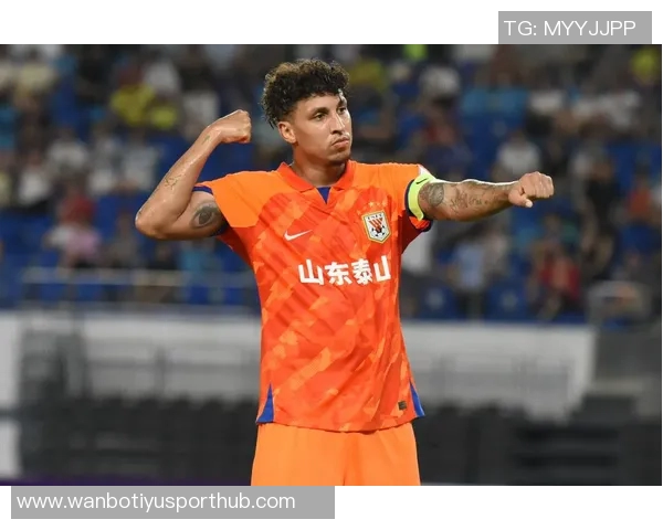 泰山队顽强追平浙江裁判VAR判罚引争议克雷桑点球成功助队逆转局势 泰山队顽强追平浙江裁判VAR判罚引争议克雷桑点球成功助队逆转局势