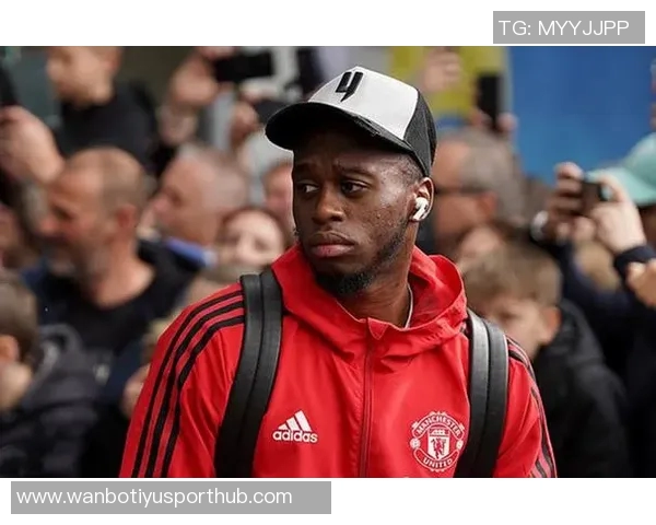 万比萨卡如战神般表现出色曼联仅花1760万引进铁锤新星